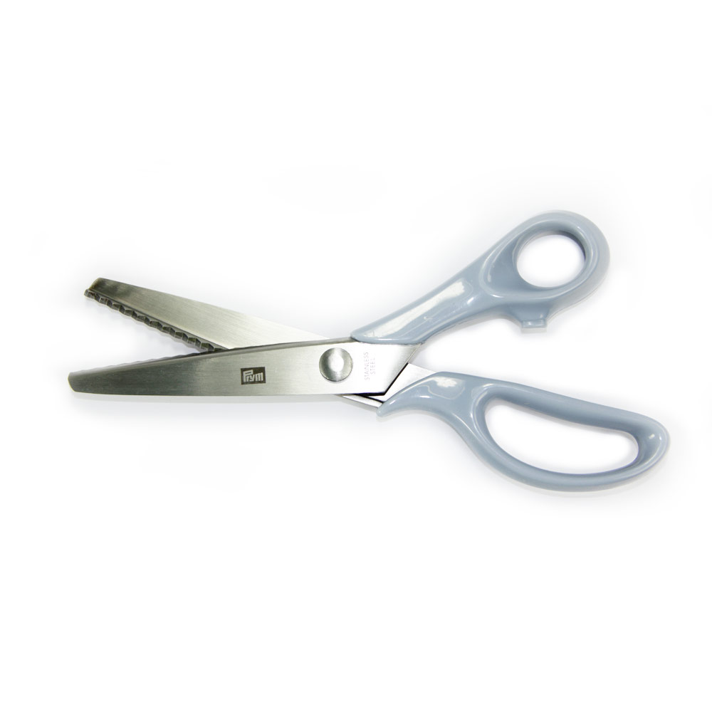 Universal serrated scissors