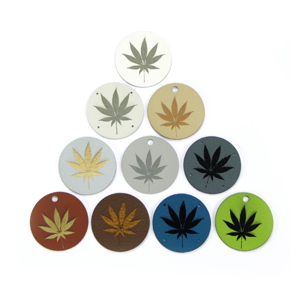 Leatherette labels "Hemp leaf", round